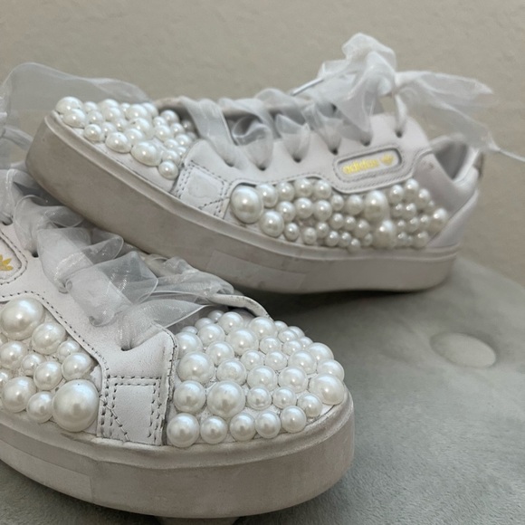 Custom adidas wedding sneakers - Picture 6 of 8